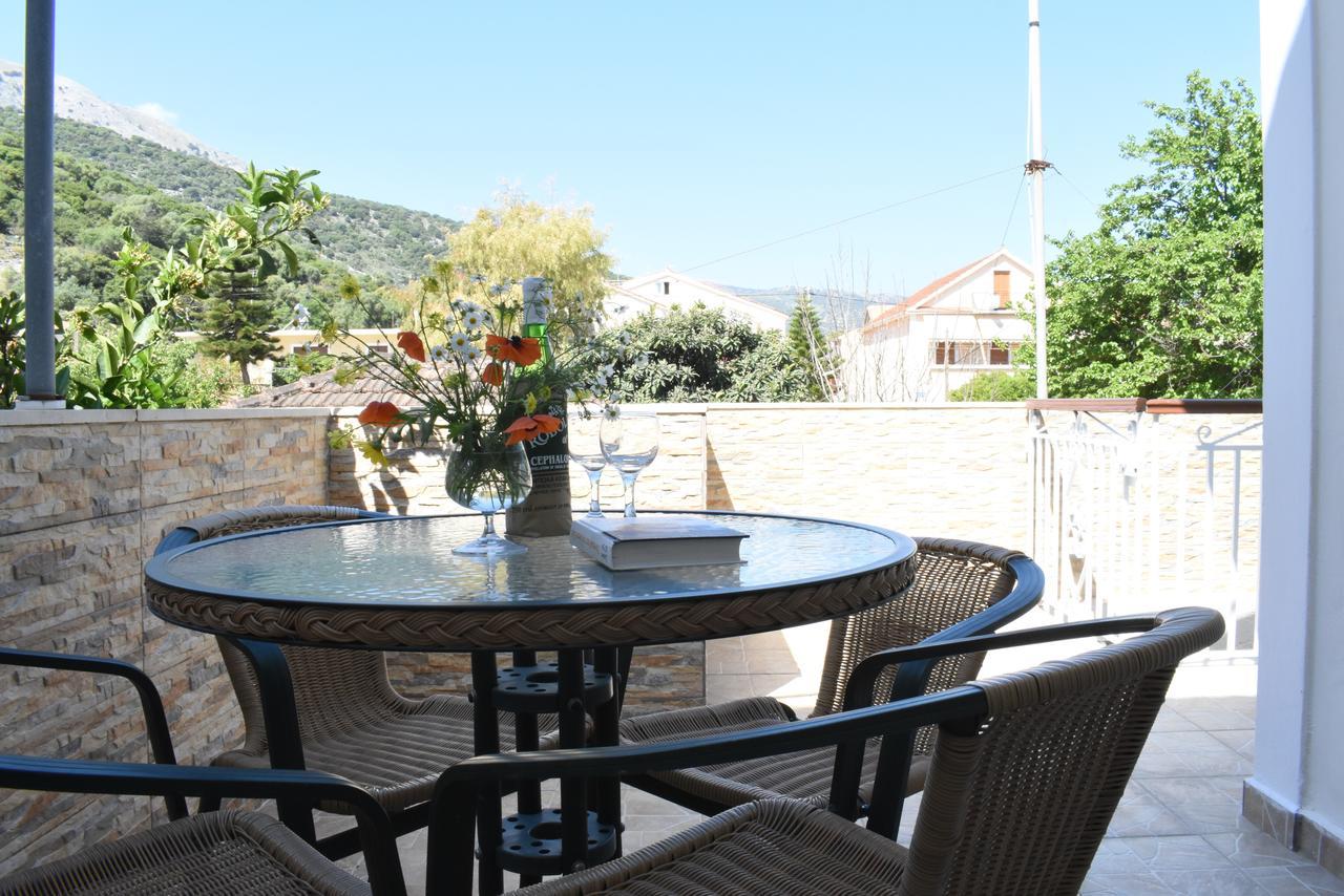 Starvillas Apartments And Studios Agia Efimia ภายนอก รูปภาพ